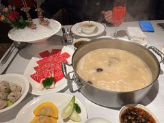 招牌松茸清汤底-洋房火锅(新天地店)