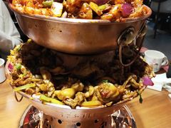 -炉小二铜锅牛蛙•川湘菜(三里屯店)
