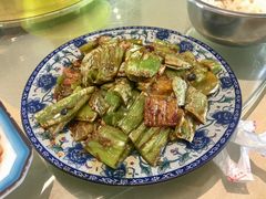 虎皮尖椒-生态苑农庄(十里画廊遇龙河店)