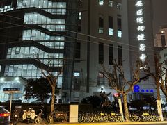 -静安体育中心-停车场