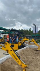 -季高兔窝窝亲子园(上海薰衣草公园店)