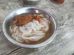 -电厂猪脚粉快餐店