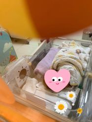 -莉泽月子中心(凯旋江景店)