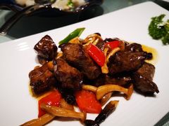 野菌香煎小牛肉-太湖饭店·寄畅轩中餐厅