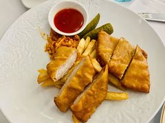 炸猪排配时蔬-莫斯科餐厅