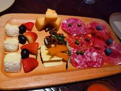 -Brut Eatery Wine Bar & Restaurant (建国东路店)