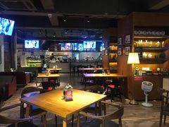 大堂-JINNS锦时 steak&pizza(浸信会礼拜堂旧址店)