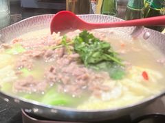 -川流不息·地道川菜·小龙虾(新松江路店)