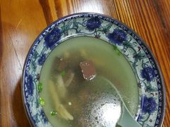 -九斤黄三黄鸡专卖店