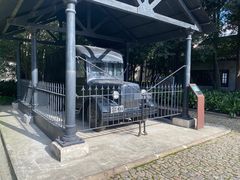 -上海市龙华烈士陵园