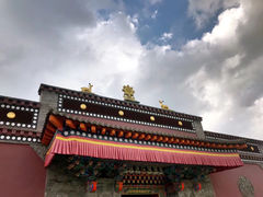 -塔尔寺游客服务中心