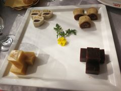 老北京点心四拼-味+新京宴·烤鸭·北京菜(创意谷店)