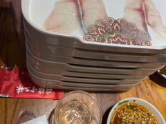 -老牌坊云南鱼豆花火锅(爱建店)