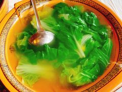 -乡土特色.冷锅鱼.牦牛肉汤锅