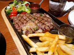 澳洲谷饲和牛M7肉眼牛排-澳骄 Aussie Kitchen·手工披萨·西餐(国大店)
