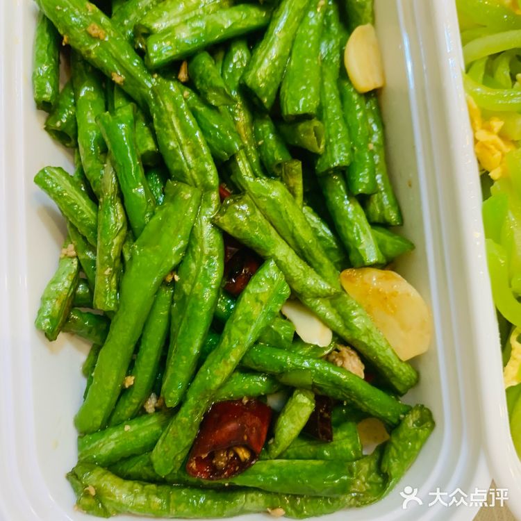 夏天不出门最佳外卖当然是老乡鸡和乡村基啦!