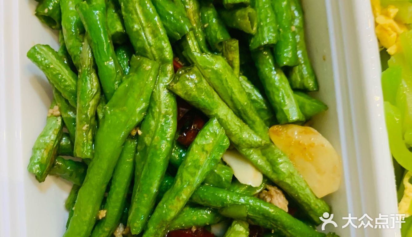夏天不出门最佳外卖当然是老乡鸡和乡村基啦！