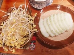 黄豆芽-憨铁匠火锅(红山6979店)