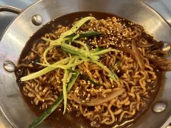 炸酱拉面-富乐满韩国正宗炸鸡韩国料理(虹泉路店)