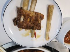 -亮健容天生蚝烧烤自助(交道口直营店)