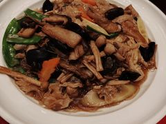 罗汉斋-雍景湾大酒楼(怡翠花园店)