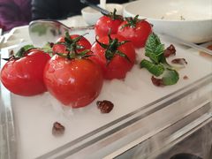 番茄脆菇沙拉-小大董·烤鸭(观景餐厅·南京西路店)