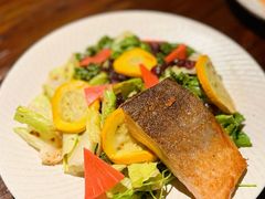 -Brut Eatery Wine Bar & Restaurant (建国东路店)