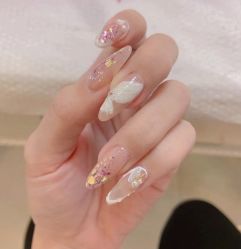 -悦指间美甲美睫