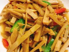 -天乐农家鱼头王(天目湖店)