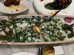 荠菜烩笋壳鱼-蝶园·装修中(BFC外滩金融中心店)