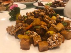 -御满江海鲜酒家(洛溪新城店)
