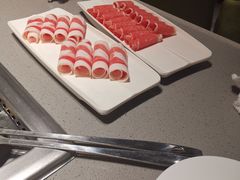 -海底捞火锅鲜切牛肉主题店(长寿路店)