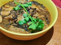 山泉水黑豆腐-园林美食城·本土农家菜(杨和镇店)