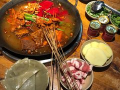 -四小区火锅·巷子里的重庆火锅(花照壁店)