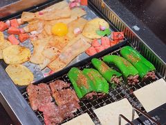 -张牌牌·东北烤肉小吃市集(金楠天街店)