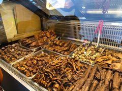 -张鸭子重庆特产卤味小吃(未来国际店)