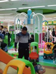 -孩子王童乐园(武汉永旺店)