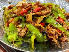 -湖南人家湘菜馆(镇江路店)