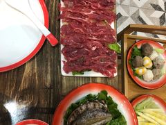 热气牛肉-小龍鳳·港式海鲜打边炉(沙湖路店)