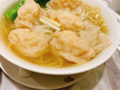 -香港百合居(LCM置汇旭辉广场店)