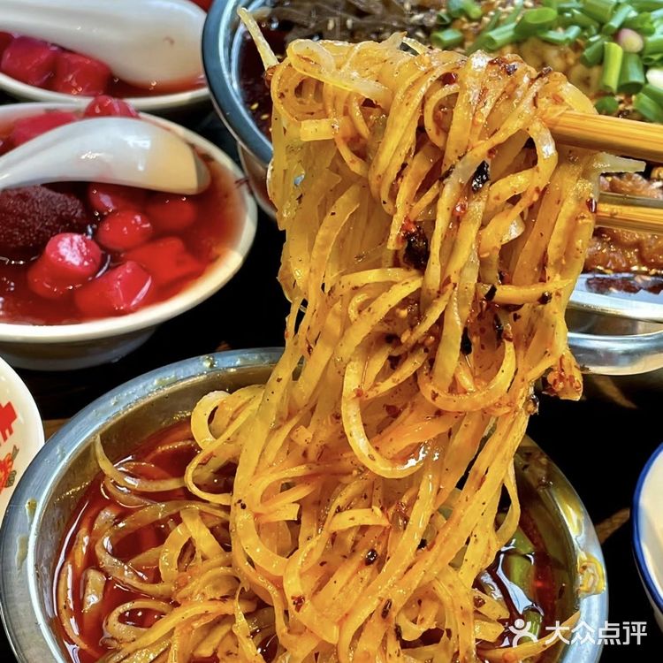 绝绝子的苍蝇馆子，好吃无广