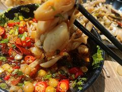 -销魂美蛙鱼头火锅(上海首店)