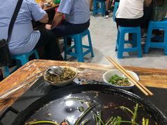 -石灰市毛记烧鸡公(解放碑店)