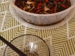 -鸿顺老铁锅美蛙鱼府(解放碑店)
