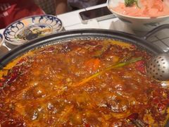 -旧街市鲜货老火锅(大光路店)