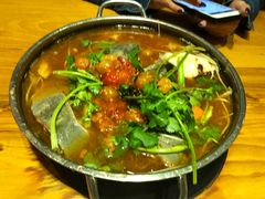 -老凯俚酸汤鱼(鸿通城店)