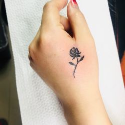 -SNOW TATTOO STUDIO