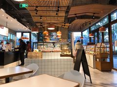 -Dough&Joe团憩(瑞虹天地月亮湾店)