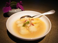 瑶柱鸡汤娃娃菜-悦轩中餐厅·高空江景·杭州柏悦酒店