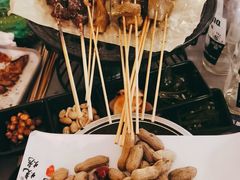 -何师烧烤Pro ·江湖川菜·小龙虾·精酿(太古里旗舰店)